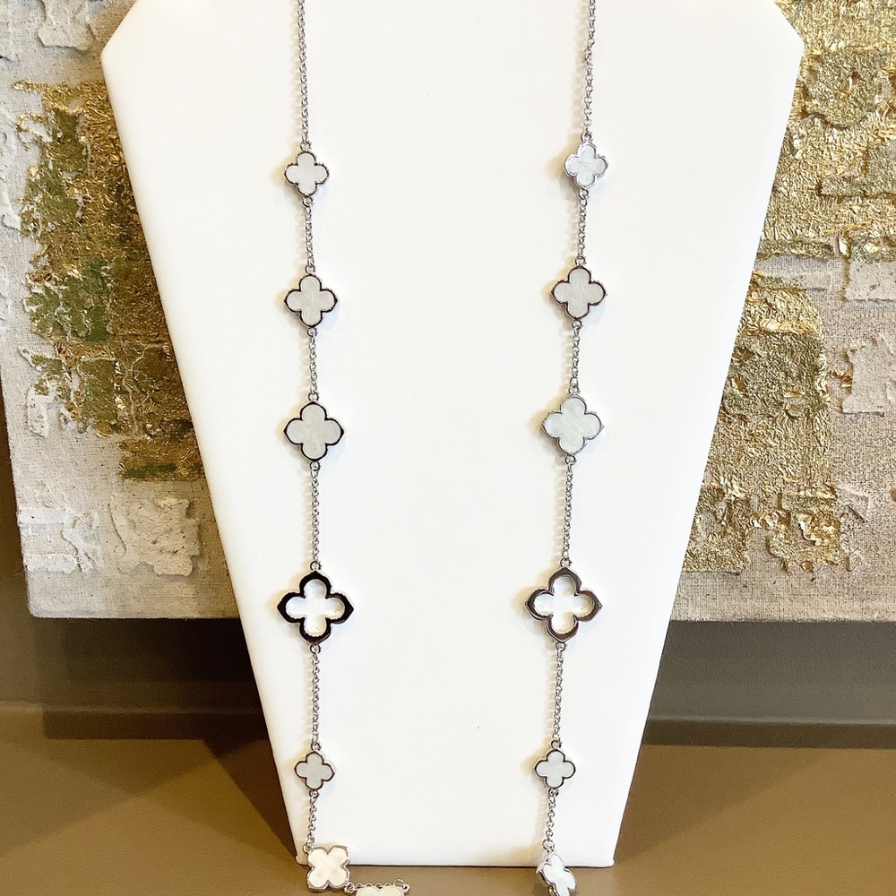 Quatrefoil Necklace